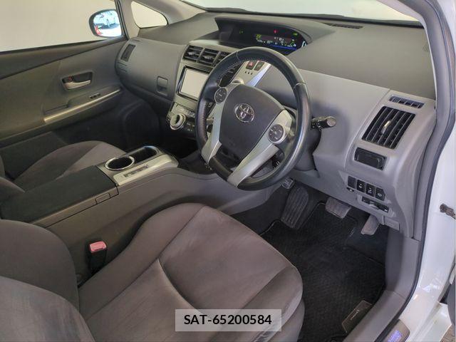 Toyota PRIUS ALPHA 2012-09 8414529-25