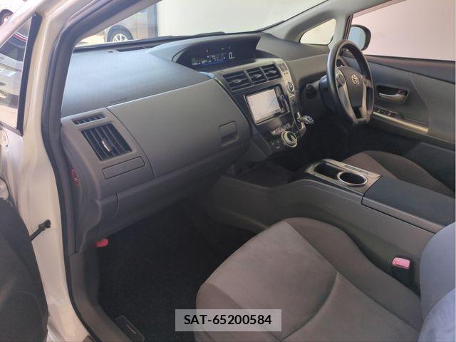 Toyota PRIUS ALPHA 2012-09 8414529-2
