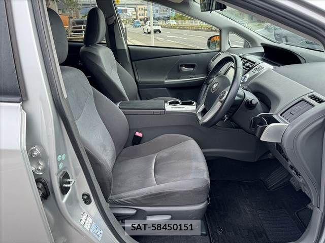 Toyota PRIUS ALPHA 2012-01 8414532-15