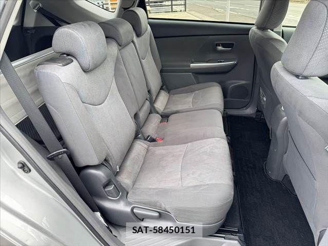 Toyota PRIUS ALPHA 2012-01 8414532-17