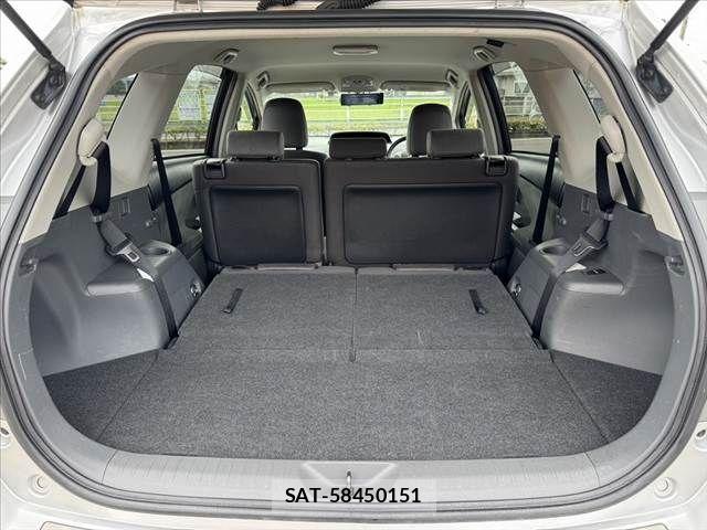 Toyota PRIUS ALPHA 2012-01 8414532-22