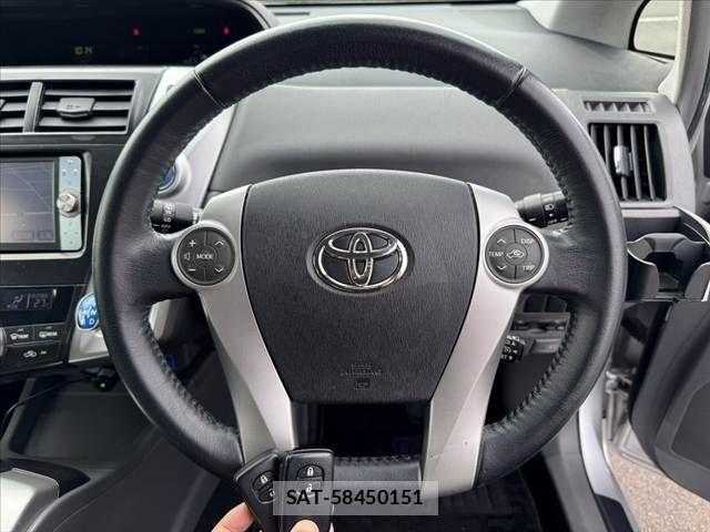 Toyota PRIUS ALPHA 2012-01 8414532-26