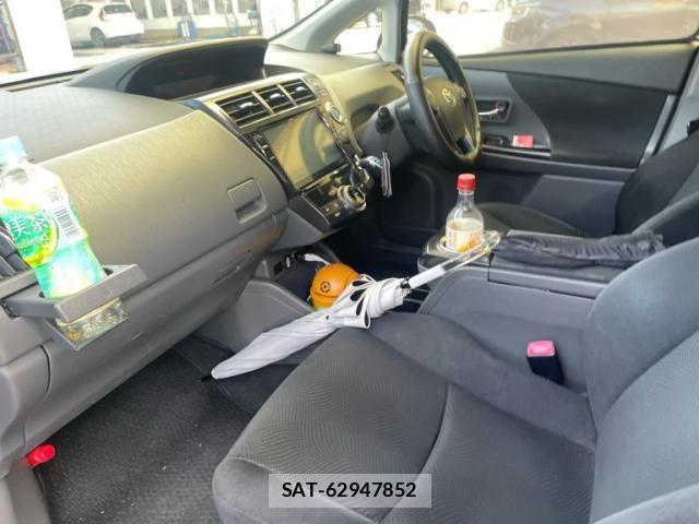 Toyota PRIUS ALPHA 2014-01 8414541-9