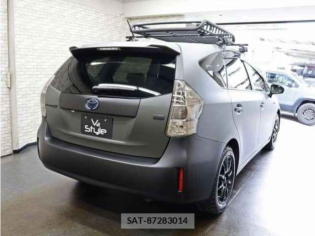Toyota PRIUS ALPHA 2013-03 8414527-15