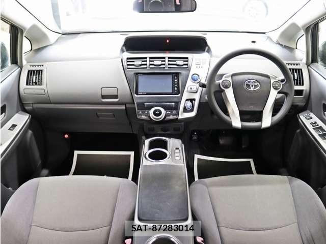 Toyota PRIUS ALPHA 2013-03 8414527-19