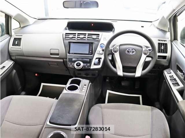 Toyota PRIUS ALPHA 2013-03 8414527-20