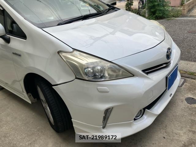 Toyota PRIUS ALPHA 2012-08 8414553-1