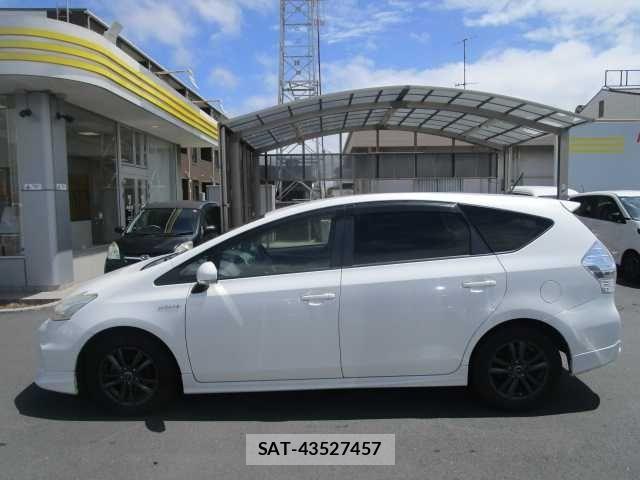 Toyota PRIUS ALPHA 2013-09 8414530-9