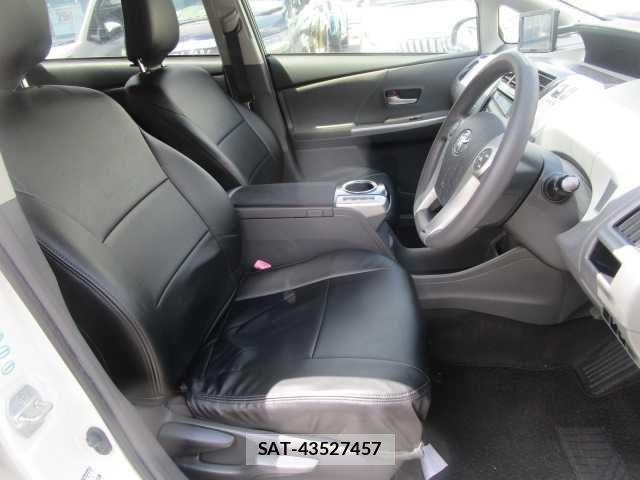 Toyota PRIUS ALPHA 2013-09 8414530-12