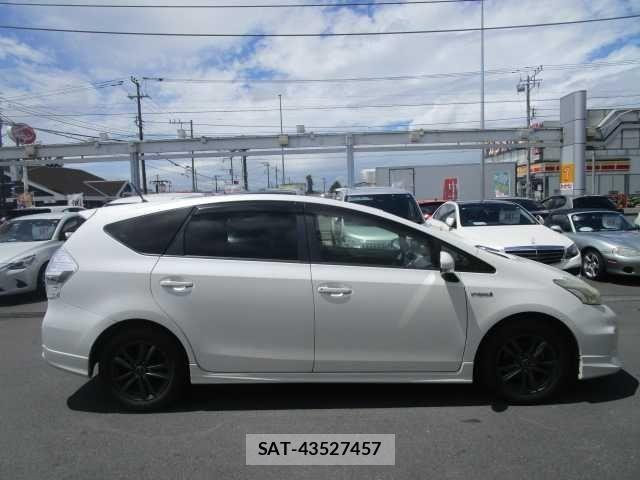 Toyota PRIUS ALPHA 2013-09 8414530-5