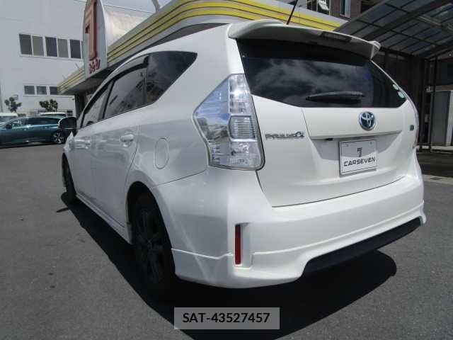 Toyota PRIUS ALPHA 2013-09 8414530-8