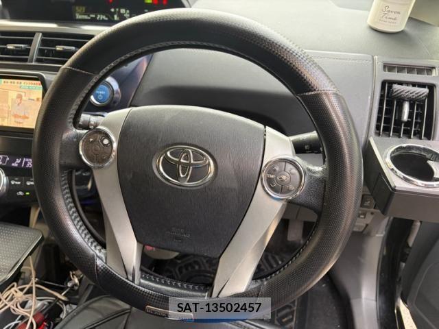 Toyota PRIUS ALPHA 2012-02 8414548-11