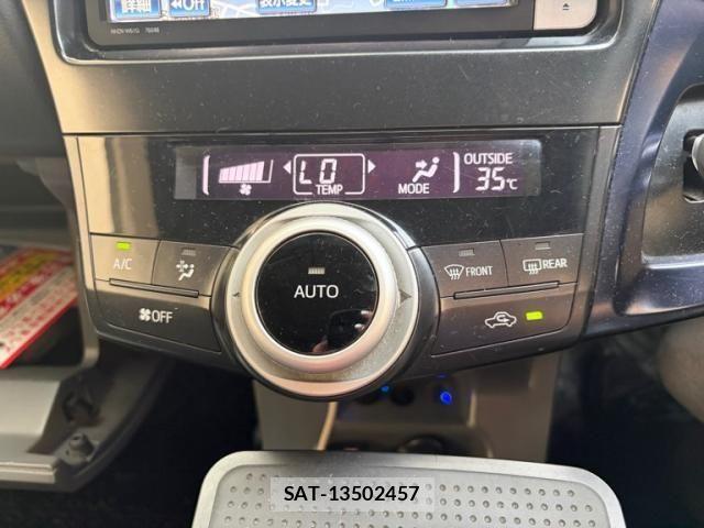 Toyota PRIUS ALPHA 2012-02 8414548-16