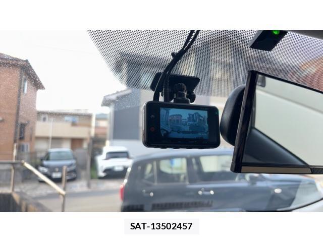 Toyota PRIUS ALPHA 2012-02 8414548-20