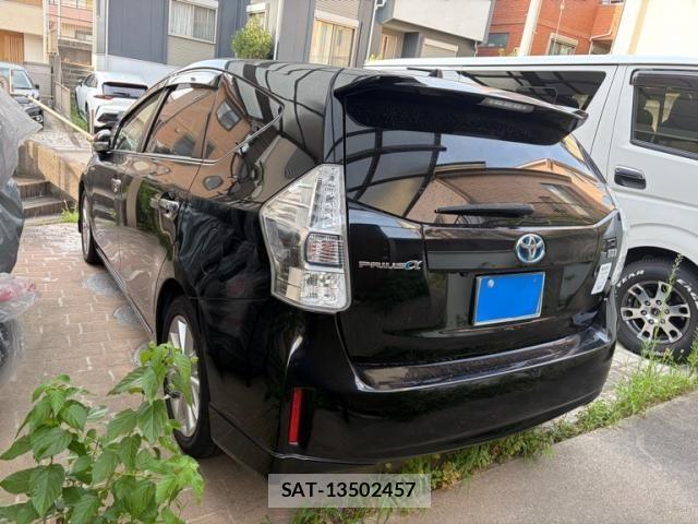 Toyota PRIUS ALPHA 2012-02 8414548-3