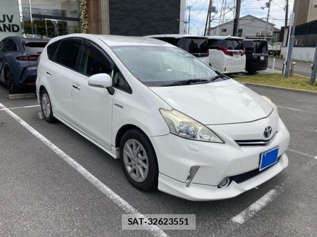 Toyota PRIUS ALPHA 2011-11 8414550-0