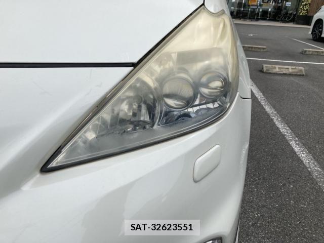 Toyota PRIUS ALPHA 2011-11 8414550-5