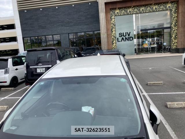 Toyota PRIUS ALPHA 2011-11 8414550-6