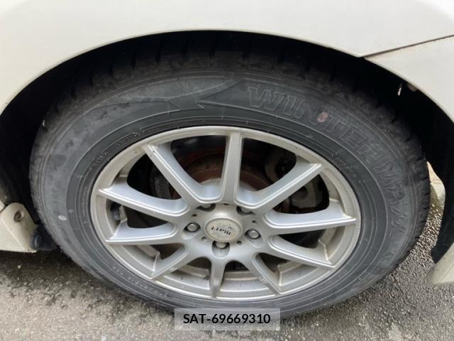 Toyota PRIUS ALPHA 2011-08 8414540-6