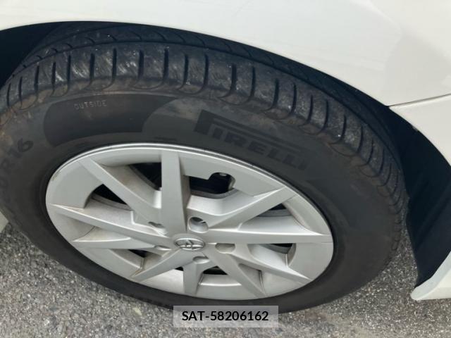 Toyota PRIUS ALPHA 2012-06 8411001-4