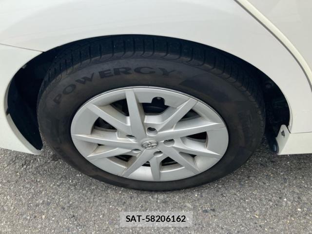 Toyota PRIUS ALPHA 2012-06 8411001-5