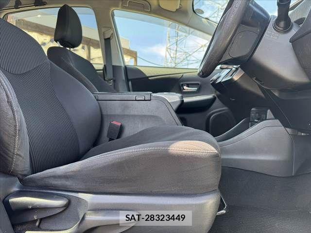 Toyota PRIUS ALPHA 2016-01 8414533-15