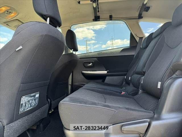 Toyota PRIUS ALPHA 2016-01 8414533-18