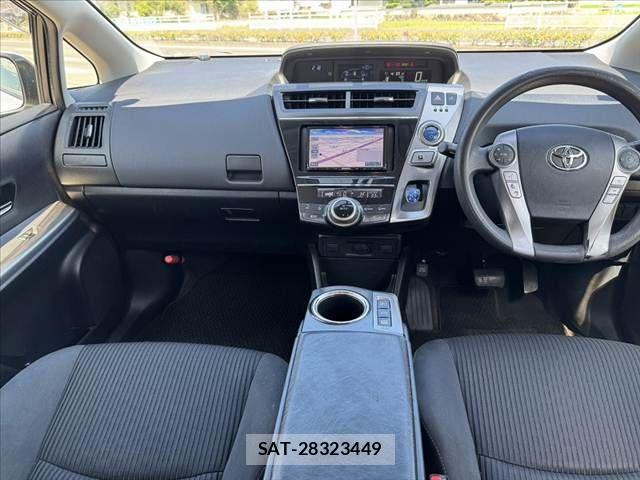 Toyota PRIUS ALPHA 2016-01 8414533-1