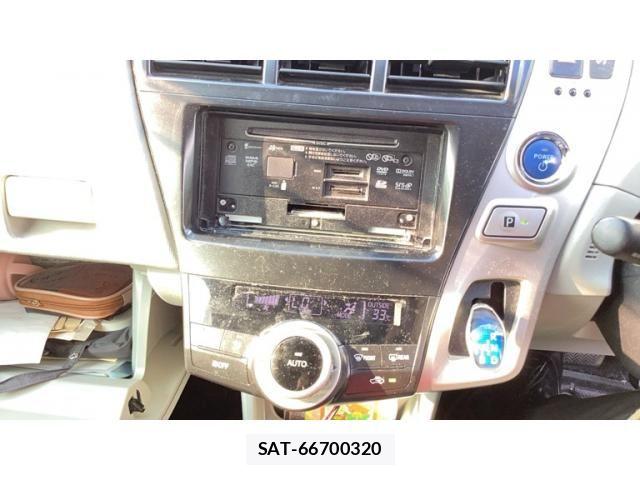 Toyota PRIUS ALPHA 2013-11 8414552-13