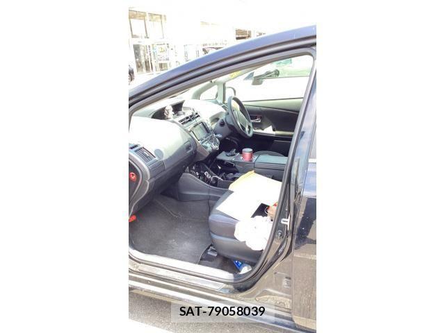 Toyota PRIUS ALPHA 2016-10 8414531-6