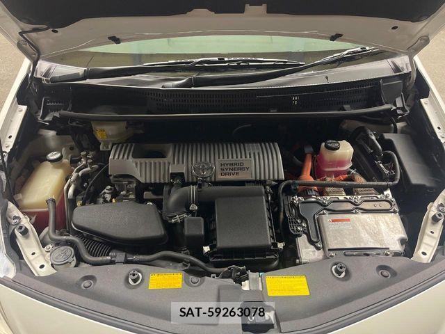 Toyota PRIUS ALPHA 2012-01 8438745-18