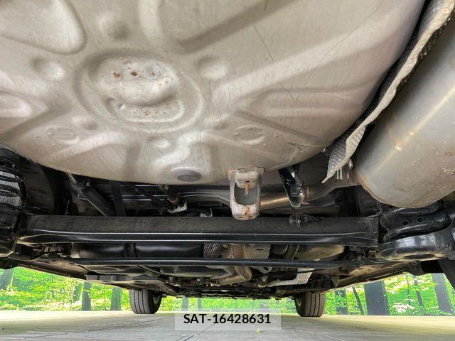 Toyota PRIUS ALPHA 2014-08 8438470-19