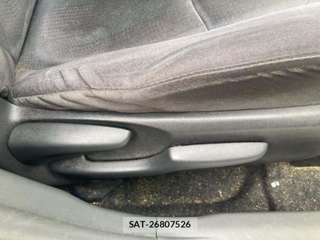 Toyota PRIUS ALPHA 2011-12 8438746-15