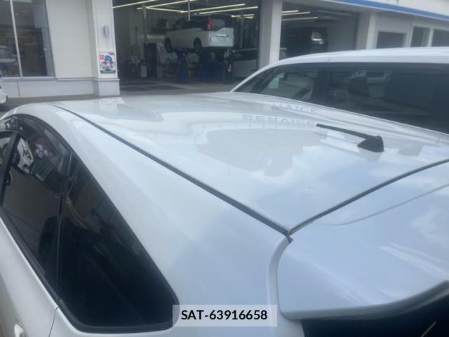 Toyota PRIUS ALPHA 2011-11 8438456-9