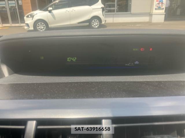 Toyota PRIUS ALPHA 2011-11 8438456-14