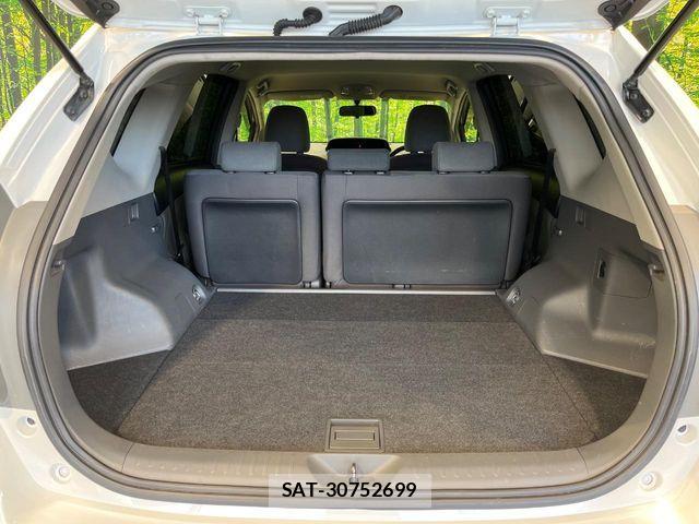 Toyota PRIUS ALPHA 2013-05 8458255-9