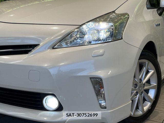 Toyota PRIUS ALPHA 2013-05 8458255-11