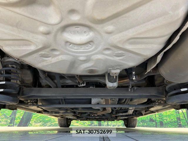Toyota PRIUS ALPHA 2013-05 8458255-18
