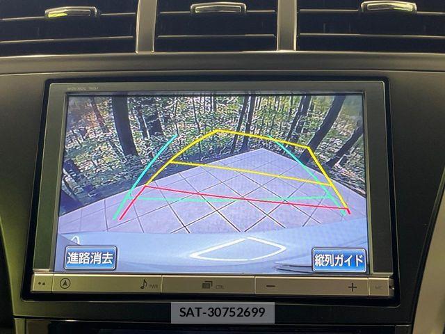 Toyota PRIUS ALPHA 2013-05 8458255-3