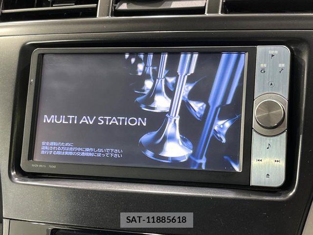 Toyota PRIUS ALPHA 2011-10 8457227-2