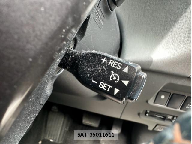 Toyota PRIUS ALPHA 2014-01 8458256-14