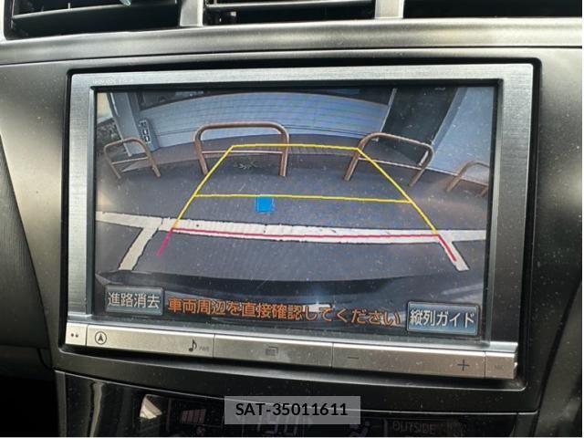 Toyota PRIUS ALPHA 2014-01 8458256-16