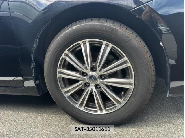 Toyota PRIUS ALPHA 2014-01 8458256-5