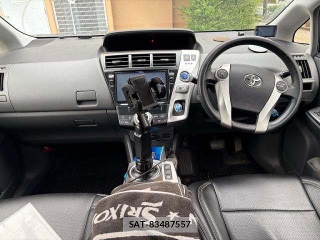 Toyota PRIUS ALPHA 2013-07 8485962-13