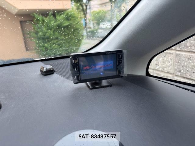 Toyota PRIUS ALPHA 2013-07 8485962-21