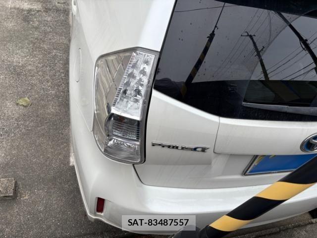 Toyota PRIUS ALPHA 2013-07 8485962-3