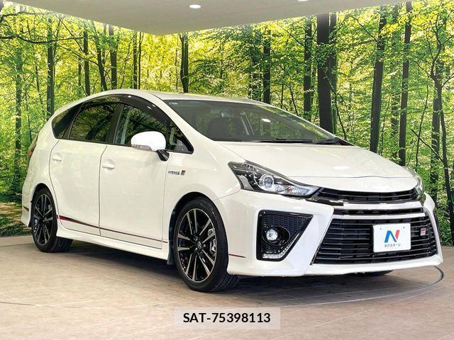Toyota PRIUS ALPHA 2018-04 8485961-15