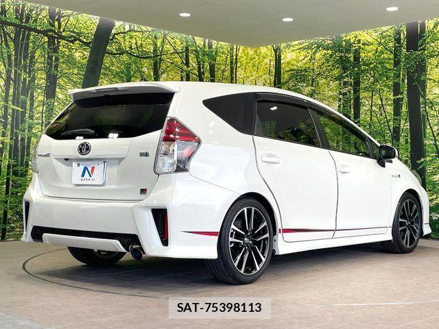 Toyota PRIUS ALPHA 2018-04 8485961-16