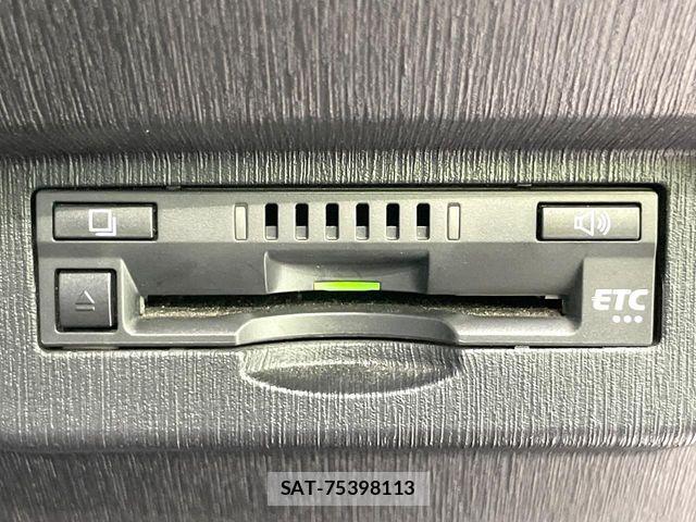 Toyota PRIUS ALPHA 2018-04 8485961-4