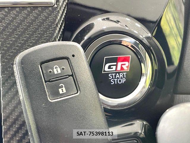 Toyota PRIUS ALPHA 2018-04 8485961-6